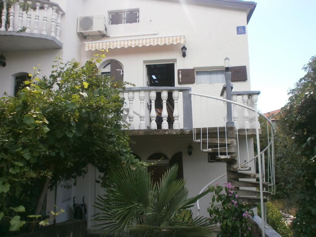 Apartmani Marija Stari Grad Kültér fotó