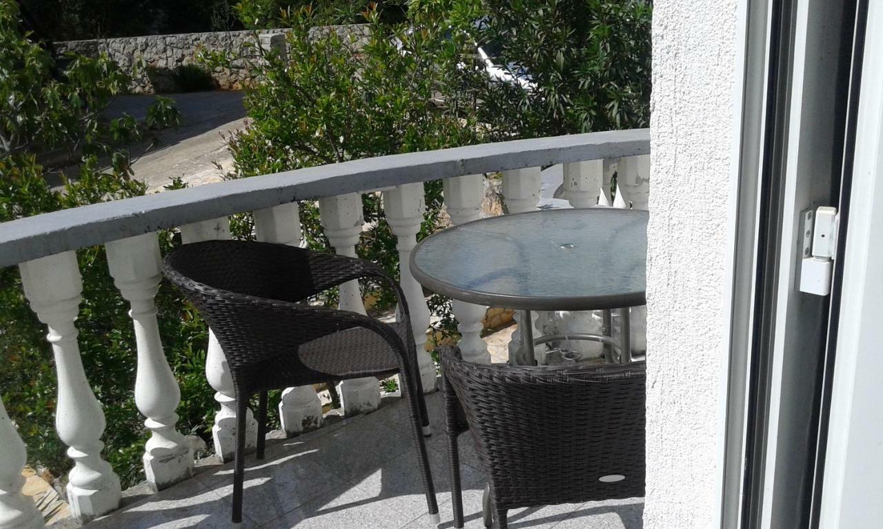 Apartmani Marija Stari Grad Kültér fotó