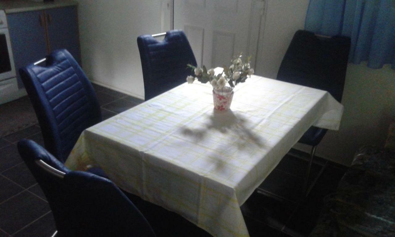 Apartmani Marija Stari Grad Kültér fotó